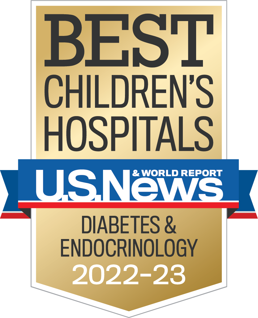 《美国新闻与世界报道》金色徽章;《美国新闻和世界报道》泌尿科2022-2023。